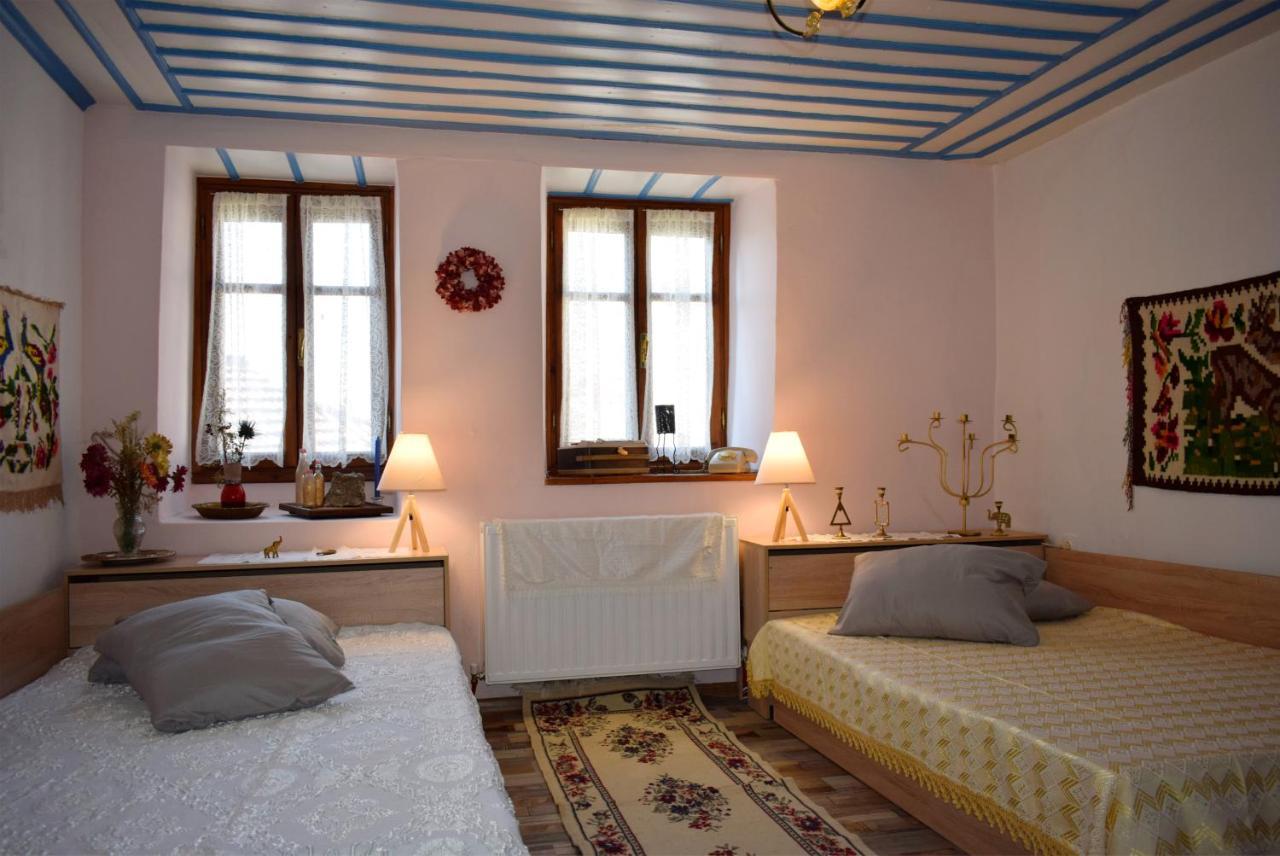 Renovated Old Manor House With Yard Villa Арнайа Екстериор снимка